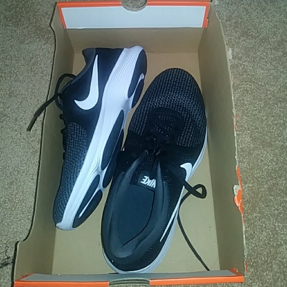 Nike Men Sneakers